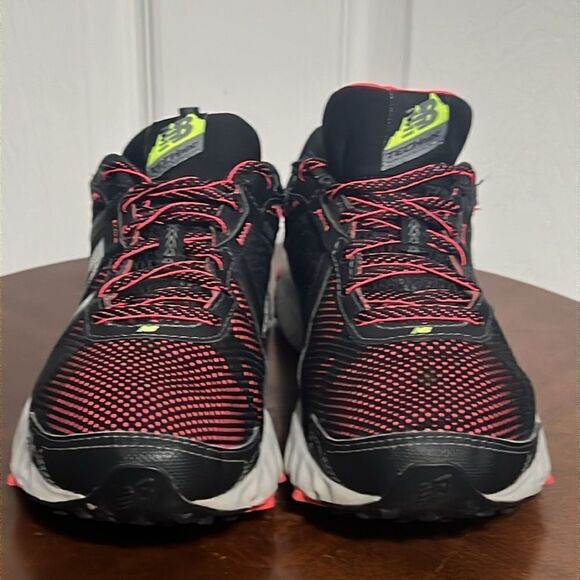 🔥🔥 New Balance 610 v5 All Terrain Techride Running Trail Shoes Women Size 7B - Picture 3 of 16